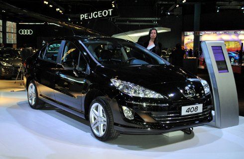 Peugeot: nuevo motor para el 408 y anticipos del 2012