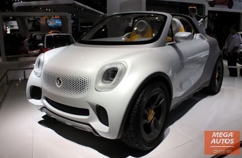 La nueva pick-up el�ctrica smart for-us se present� en Detroit