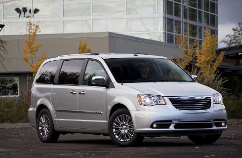 Chrysler lanz� la Town&Country 2012