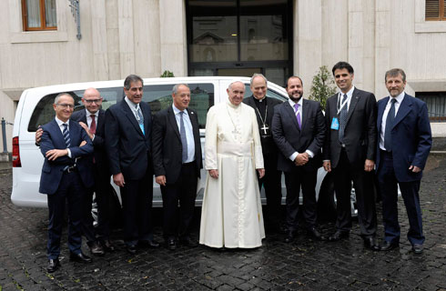 Mercedes-Benz Vito Papa Francisco