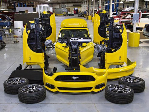 Mustang Empire Stare