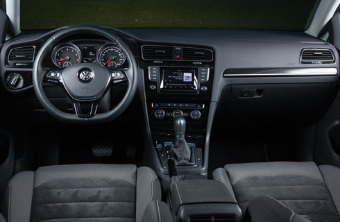 VW Golf VII Interior