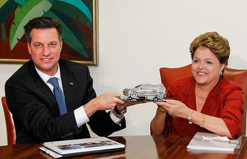 Thomas Schmall y Dilma Rousseff