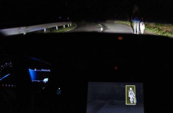 Ford desarrolló un sistema de iluminación que detecta personas y animales