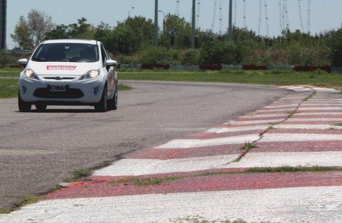 El nuevo Fiesta es un compacto con “tacto”