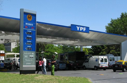El Gobierno liberó el precio de los combustibles