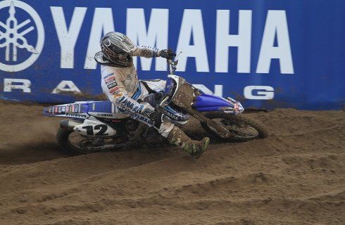 Triple podio para Yamaha