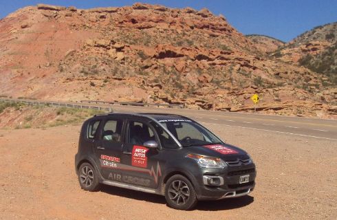 El C3 Aircross se mide con sus pares