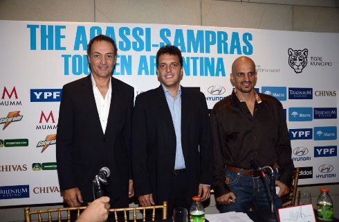 Hyundai, Automotriz oficial del Tour Agassi- Sampras