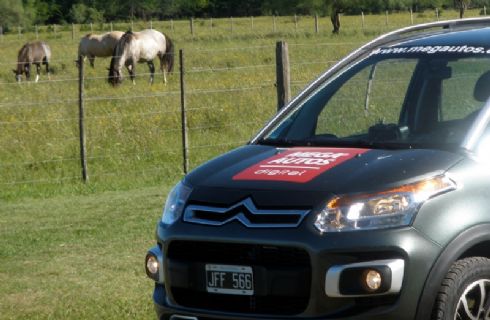 El C3 Aircross abre los ojos