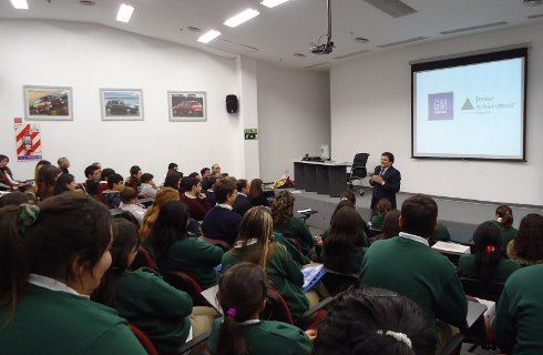 GM lanzó Empresarios del Futuro 2011