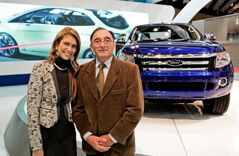 Visita de Ministros al stand de Ford