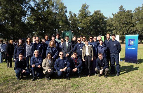 Toyota invertirá en Zárate para aumentar la producción de Hilux