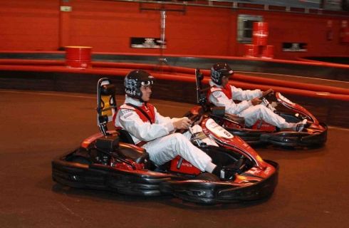 Audi junto a los jugadores del Real Madrid
