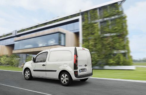 Renault ganó un contrato para vender más de 15.000 Kangoo Z.E.