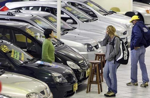 Brasil: caen las ventas, pero se mantiene el ritmo de importaciones