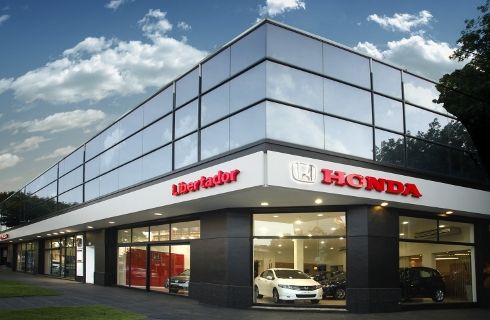 Honda inaugura una nueva concesionaria