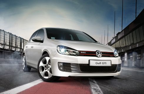 Cuarta edición de C-Revue