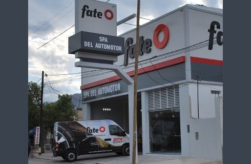 Fate reinauguró su punto de venta en La Rioja