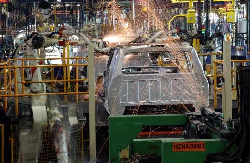 Producción de autos en enero fue 10,5% menor que hace un año