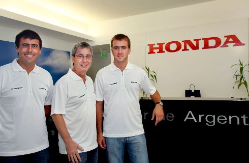 Honda Petrobras presenta su equipo oficial
