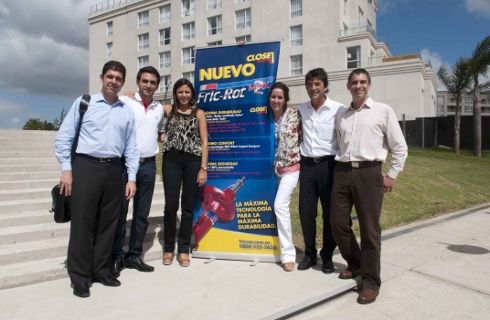 Con seguro y Lo Jack por un año