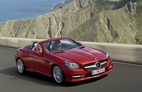 Dos nuevas versiones del Mercedes-Benz SLK llegaron al país
