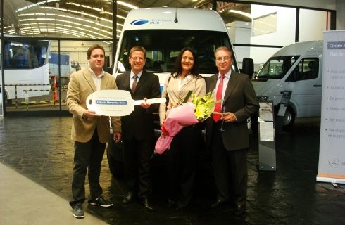 Mercedes-Benz entregó la primera flota de unidades