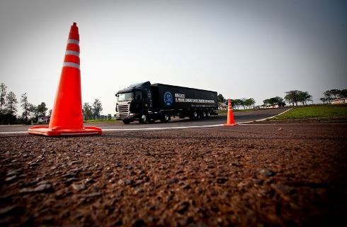 Y el mejor conductor de camiones de la Regional NEA es..