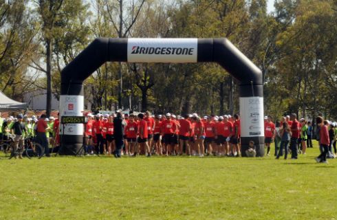 Bridgestone organizó su Correcaminata Solidaria