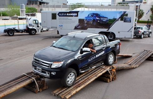 La caravana nueva Ranger inició su recorrido