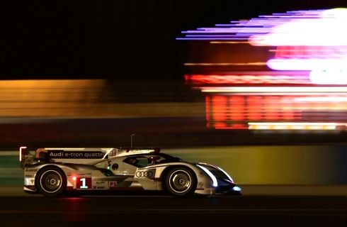 Audi compite con dos Audi R18 e-tron quattro