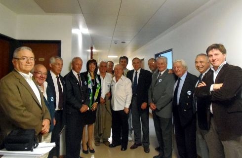 Avanza el proyecto de autos artesanales y en bajas series argentinos