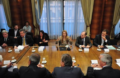 Convenio entre ADEFA y el Ministerio de Industria