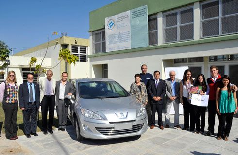 Nueva donación de Peugeot Argentina