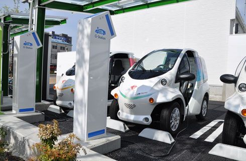 Toyota con nueva estación de préstamo de vehículos eléctricos
