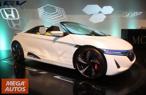 Honda celebra 35 años de la marca en el país