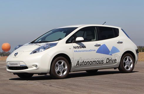 Nissan avanza en el desarrollo de autos más seguros