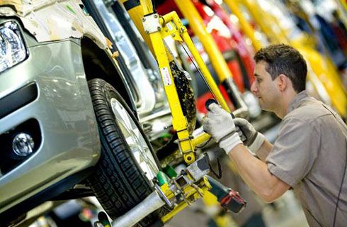 La producción bajó en diciembre pero 2013 cerró arriba