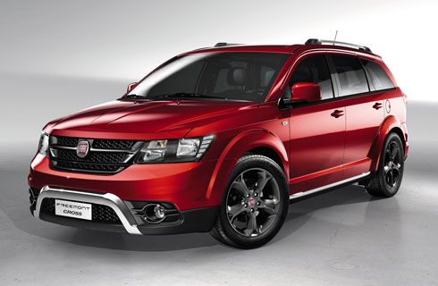 Nuevo Fiat Freemont Cross, con look aventurero