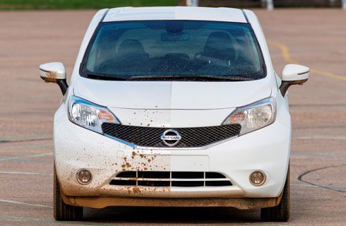 Nissan desarrolla el primer vehículo auto-limpiable del mundo