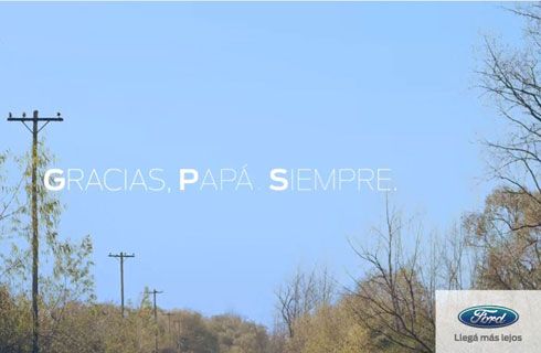 Ford saluda a los padres en su día vía redes sociales