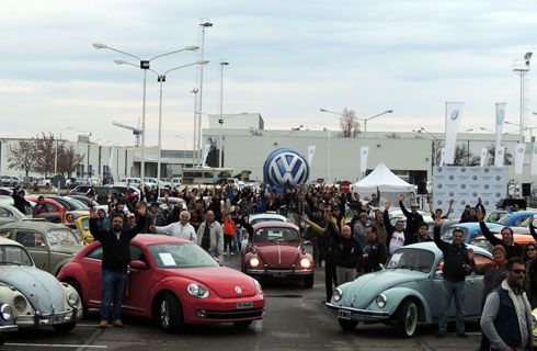 El mítico “Beetle” de Volkswagen cumple 80 años