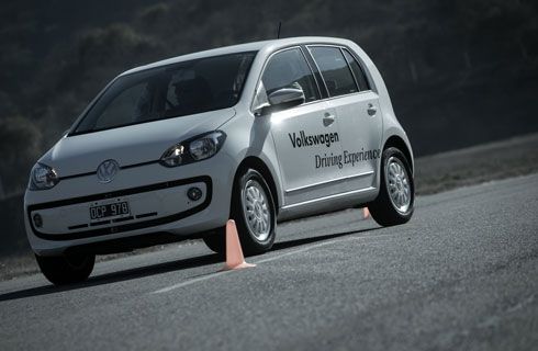 Volkswagen lanzó el Driving Experience 2014