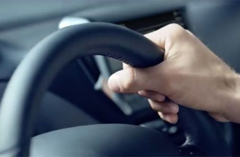 “Hands”, la nueva campaña del Peugeot 208