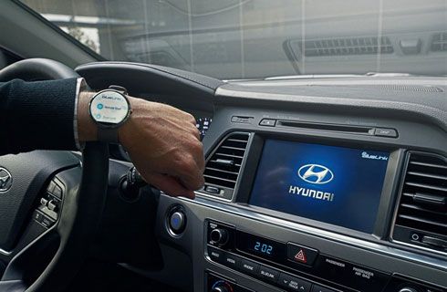 Hyundai presentó una aplicación para relojes inteligentes
