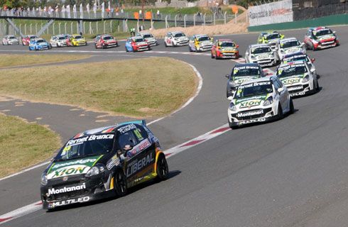 Sciaccaluga ganó en Rosario y se mantiene imbatible