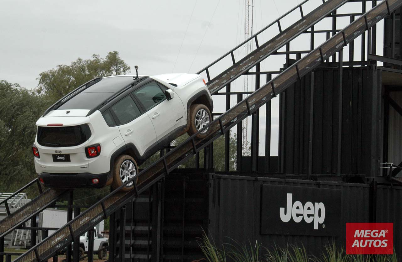 Jeep-Renegade-lanzamiento-Argentina-trepada