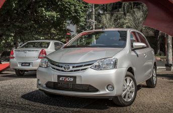 Toyota lanzó el renovado Etios en Argentina