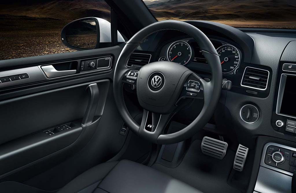 Interior Volkswagen Touareg 2016